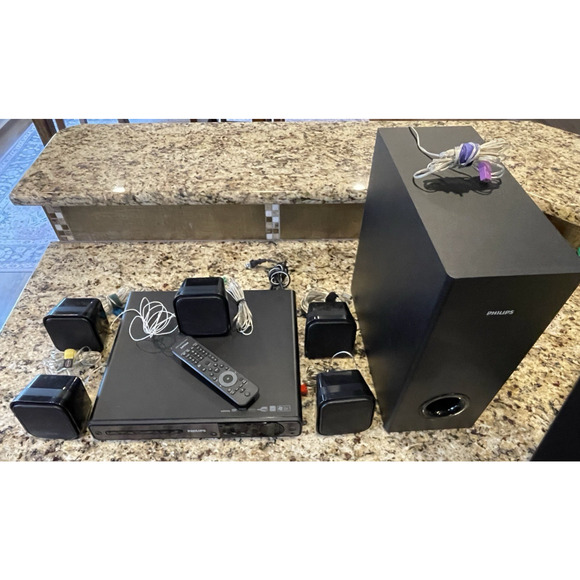 Philips DVD Home Theater System HTS3372D/F7 w/5 speakers + Subwoofer, TESTED! - Picture 1 of 16